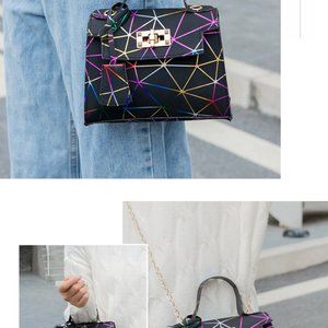 Single shoulder bag size 18x8x14